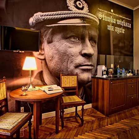 Stare Kino Cinema Residence-3